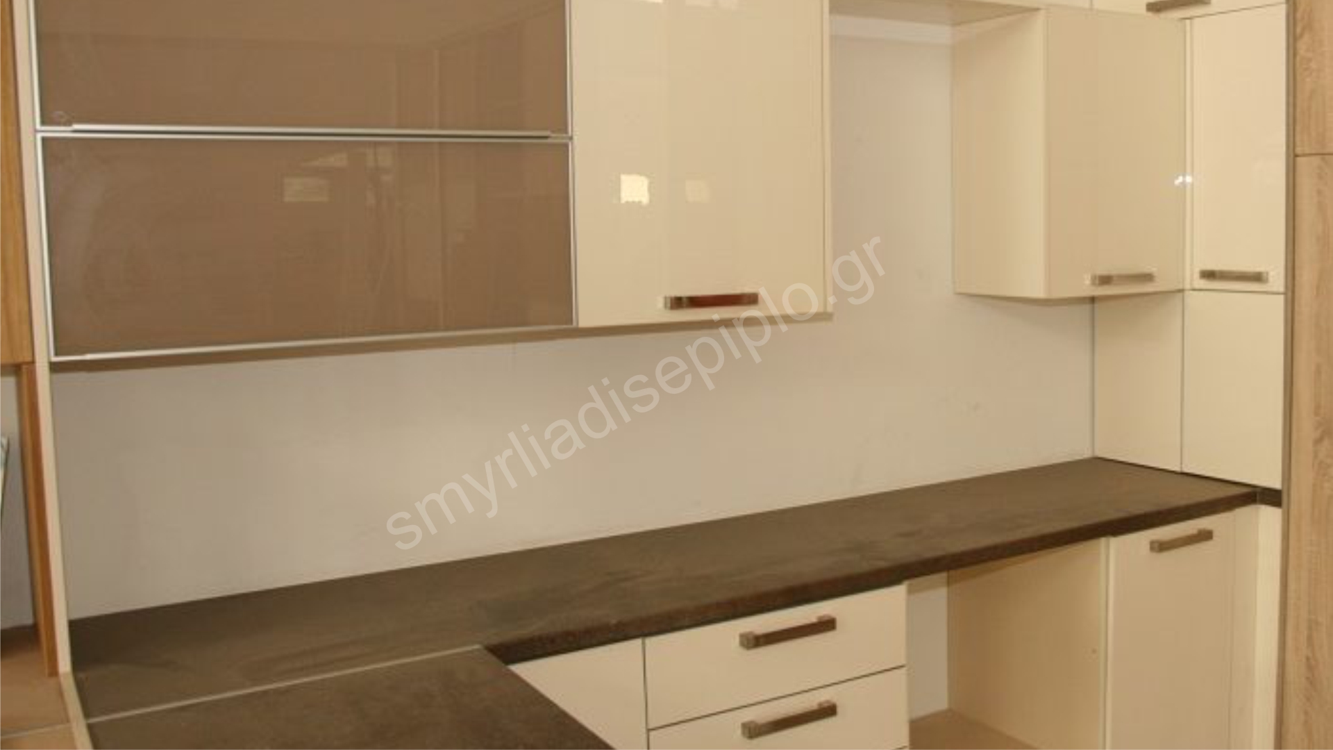 ακρυλικη 006