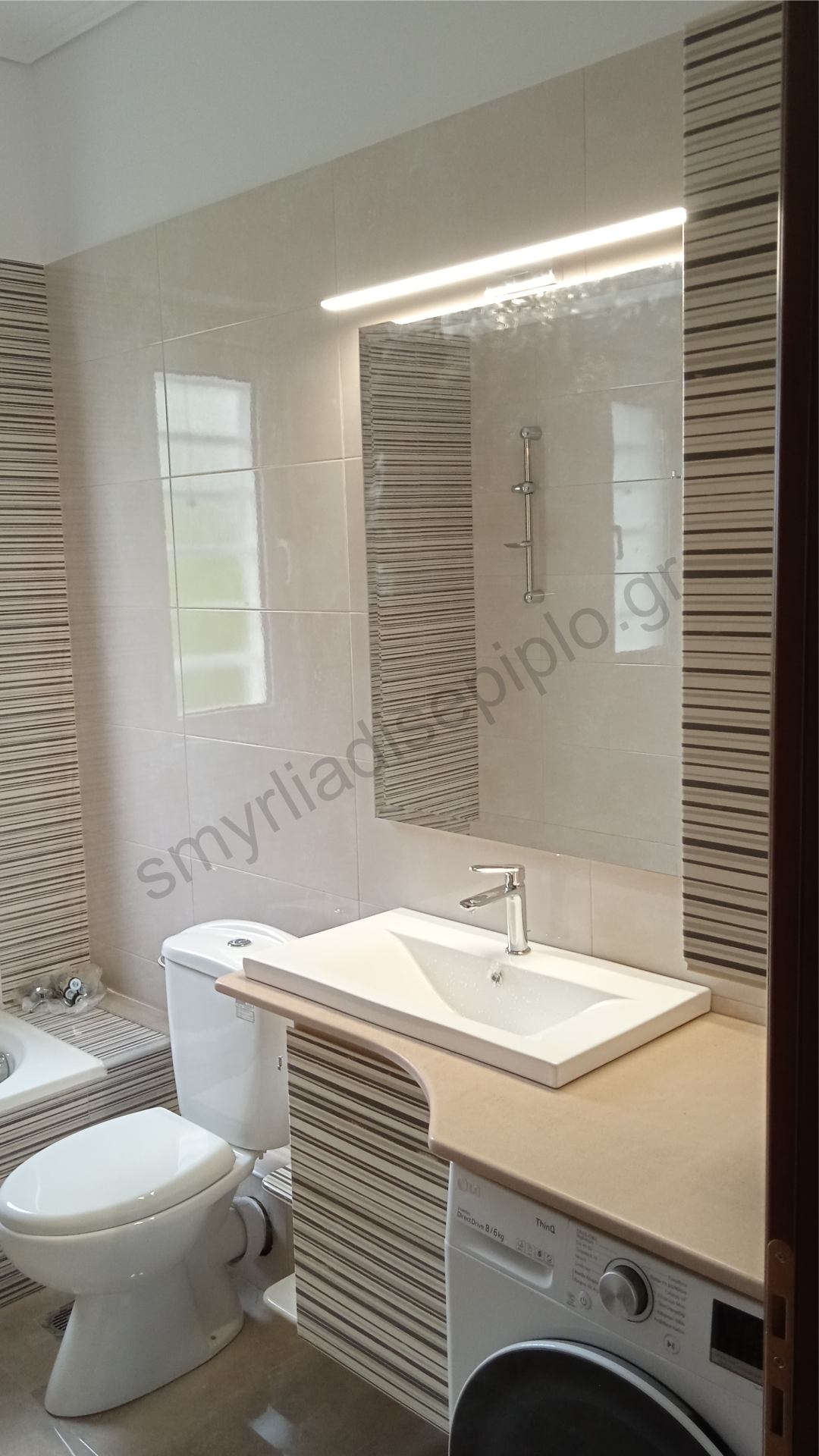 τεχνοτροπία 001